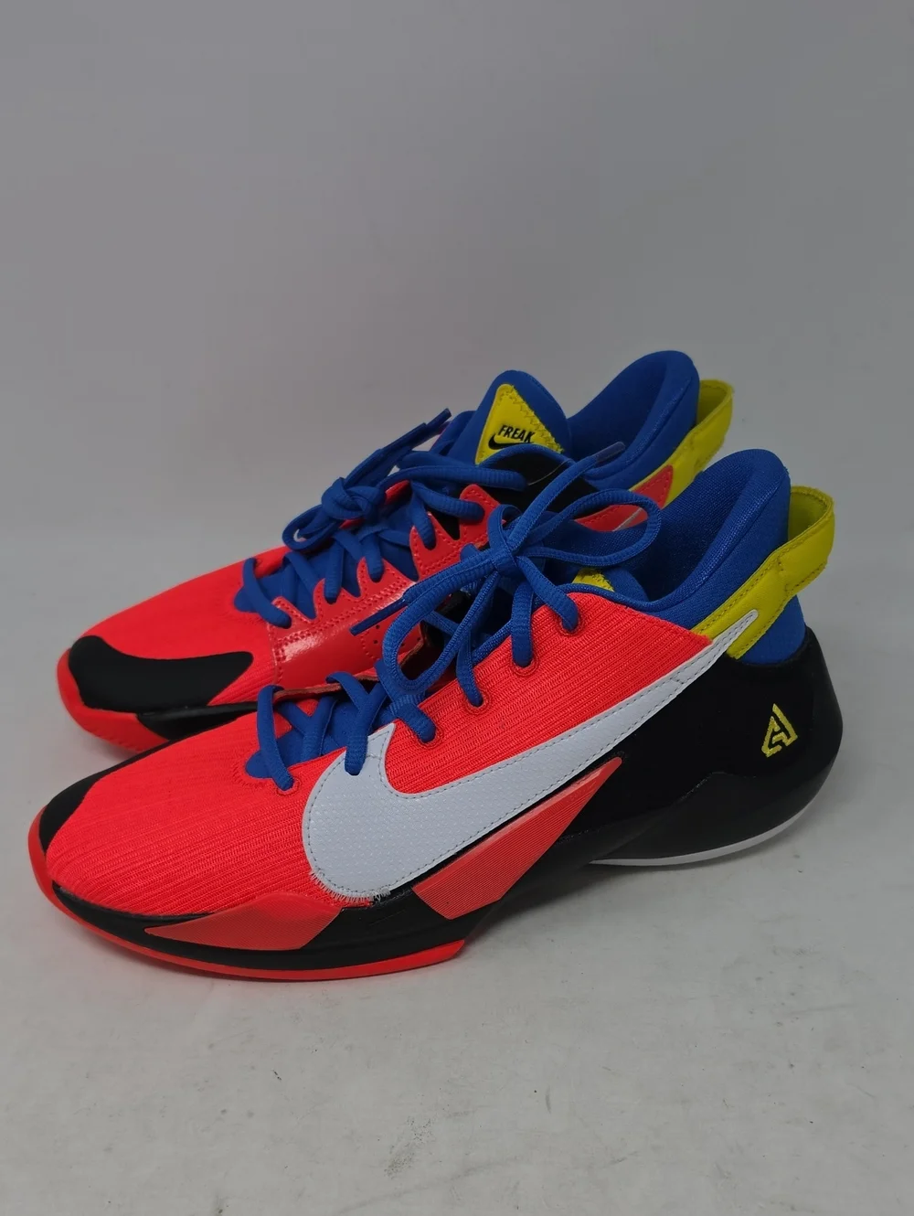 Nike Freak Bright Red & Royal Blue Low-Top Athletic Sneakers with Yellow Size 7Y
